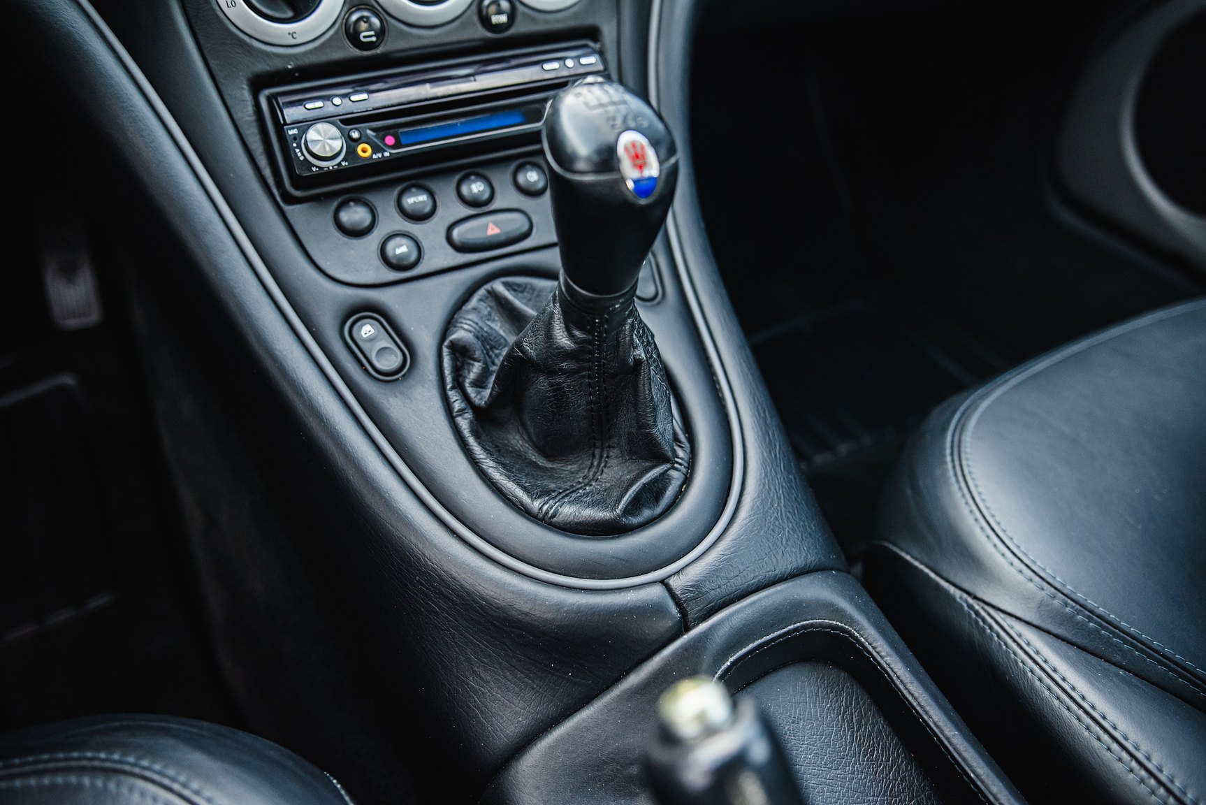Interior image of 2000 Maserati 3200 GT