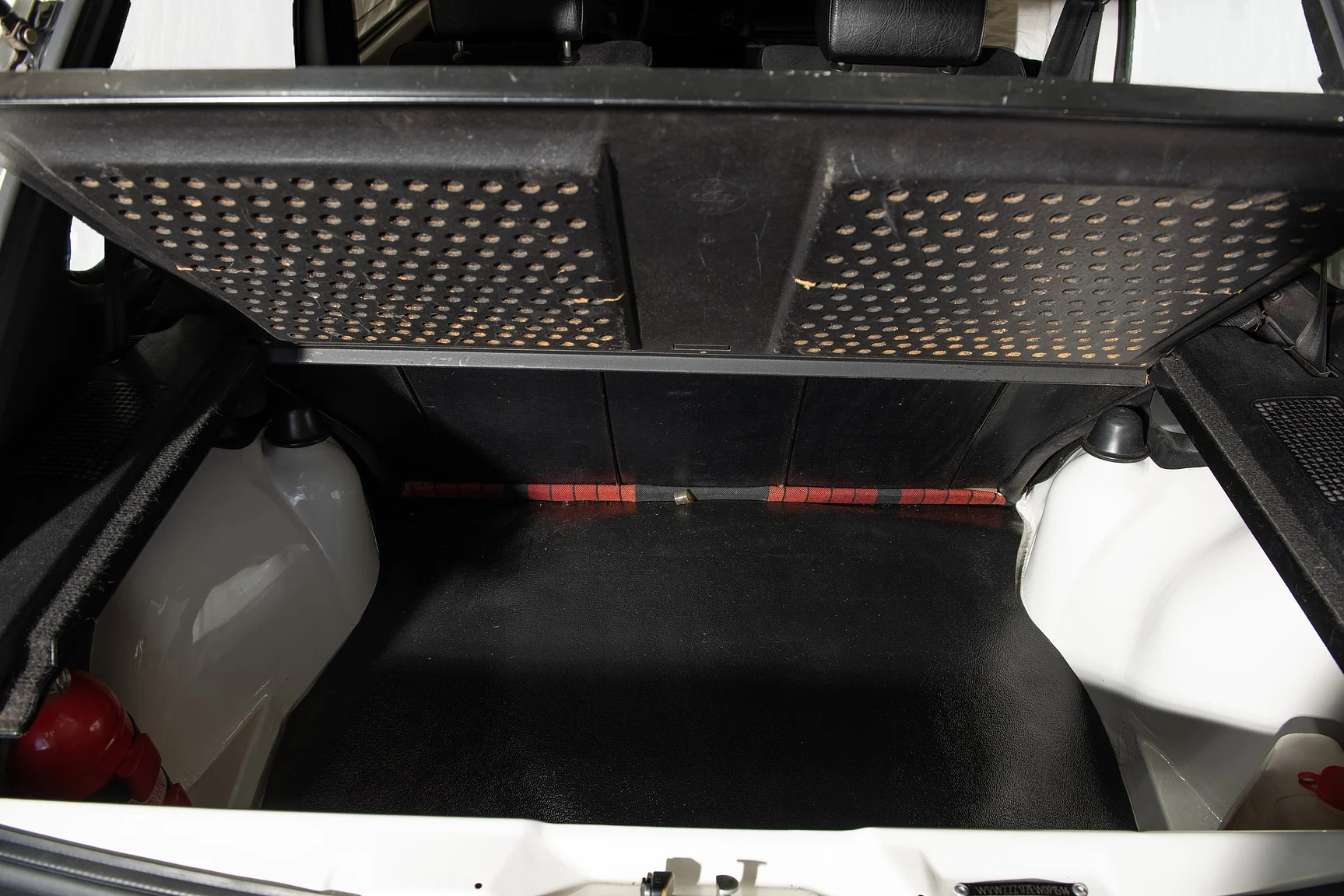 Interior image of 1984 Volkswagen Golf GTI "Special" (53)