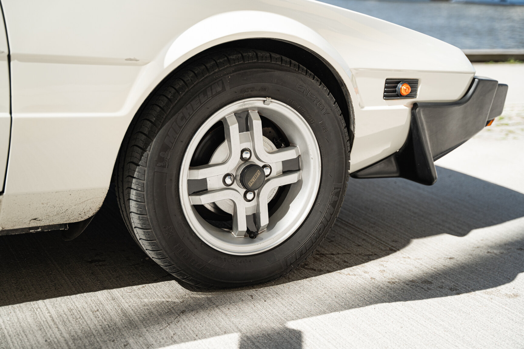 Exteriörbild på 1984 Bertone X 1/9