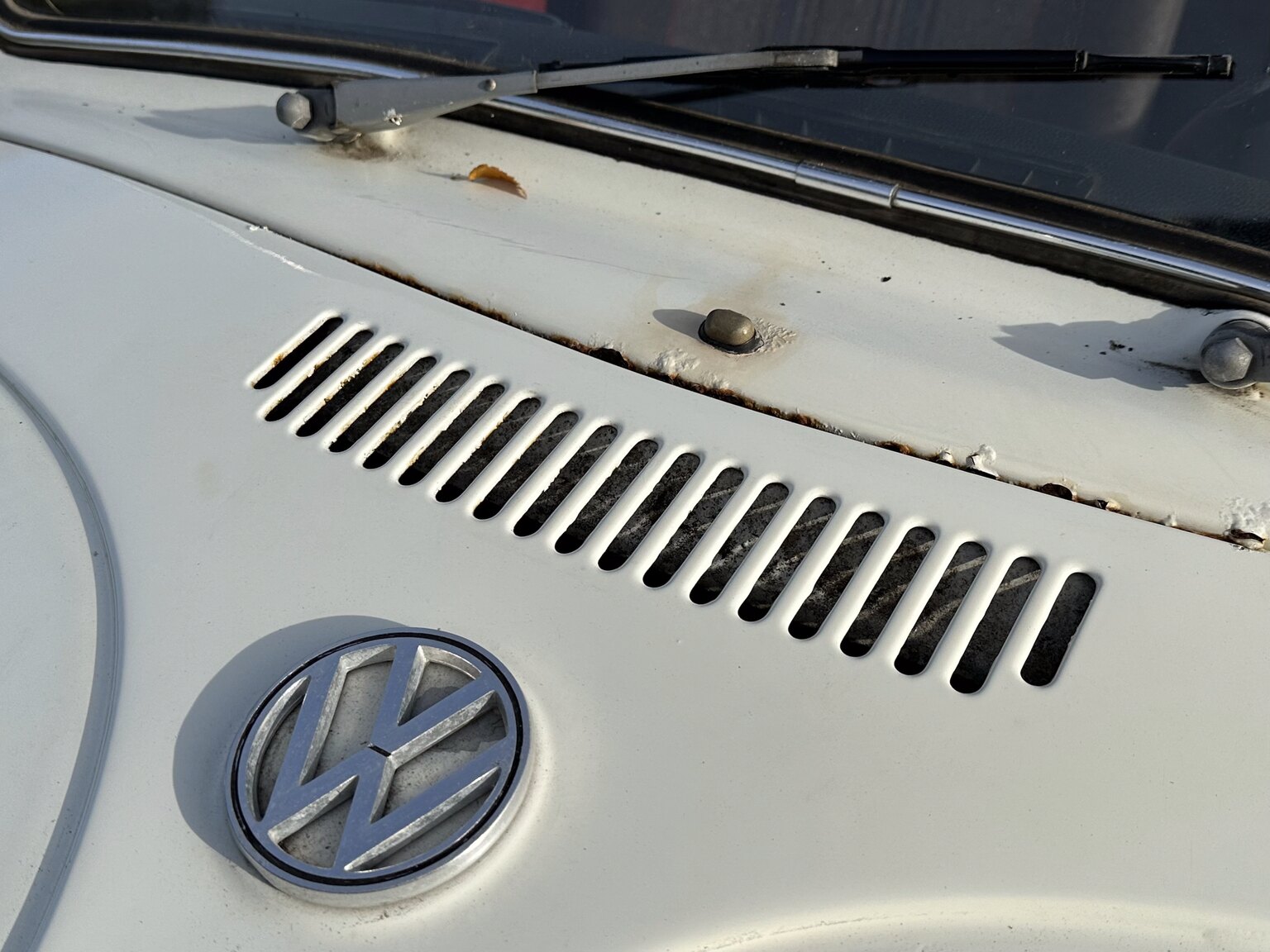 Exterior image of 1971 Volkswagen Beetle 1302 S