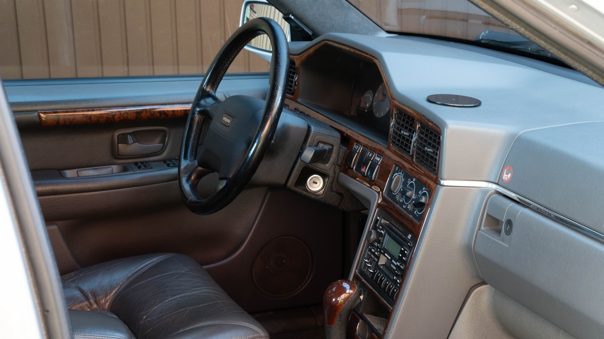 Interior image of 1996 VOLVO 960 Executive