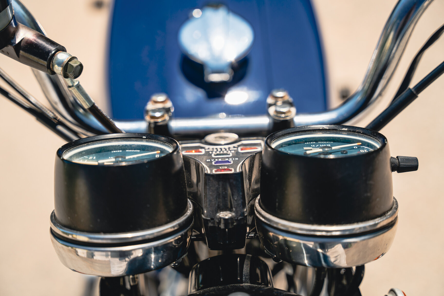 Exteriörbild på 1975 Honda CB 400 Four