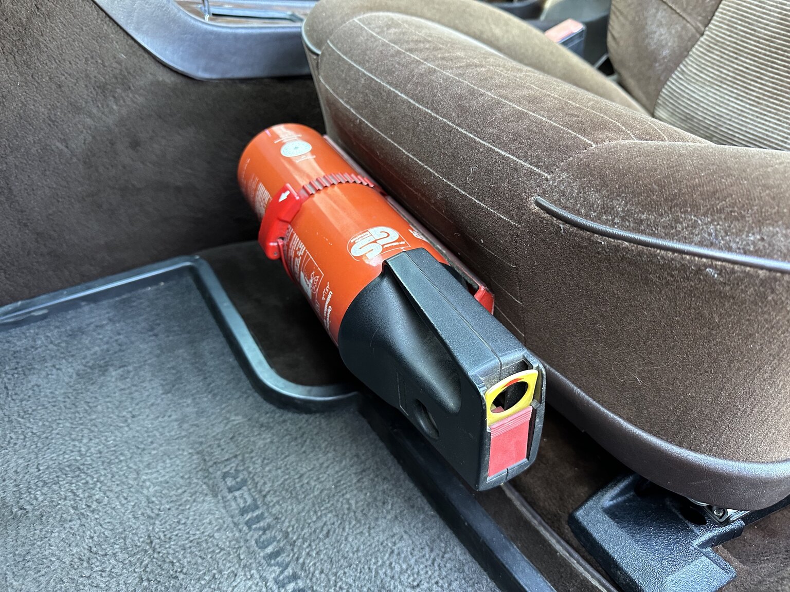 Interiörbild 1986 Mercedes-Benz 500 SEC (17)