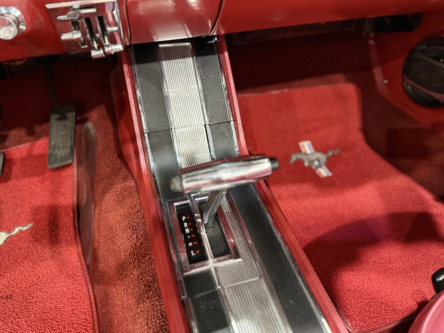 Interior image of 1966 Ford Mustang Convertible (22)