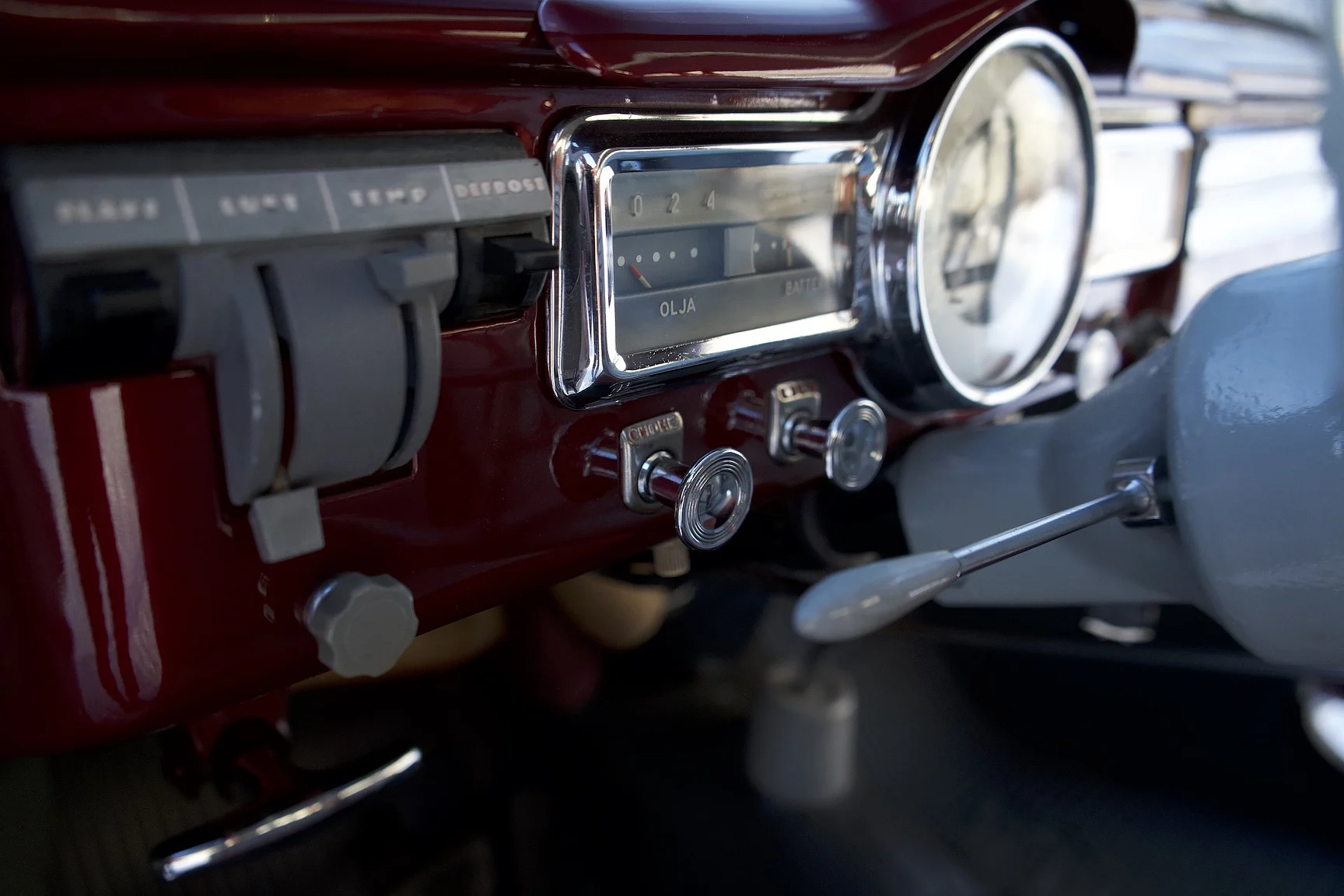 Interior image of 1953 Volvo PV444 DS (10)