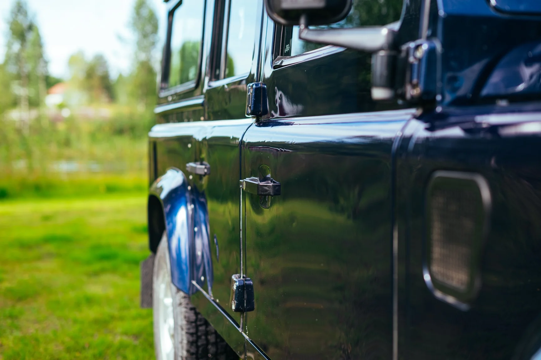 Aussenfoto 2002 Land Rover Defender 110 Kombi Td5 (17)