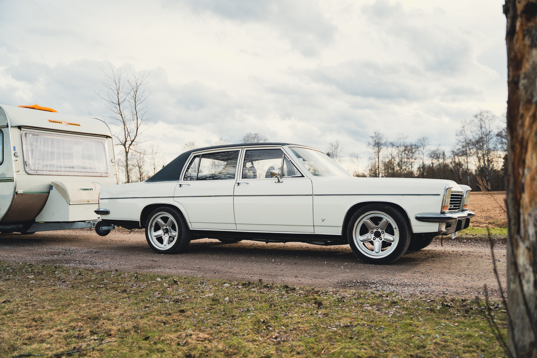 Exterior image of 1973 Opel Diplomat V8