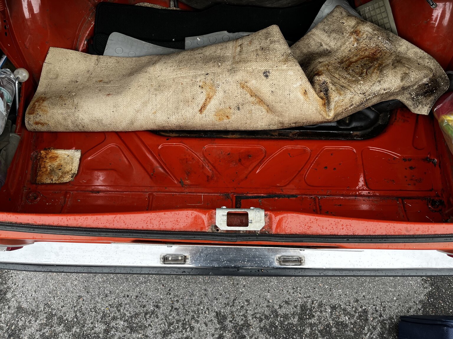Interior image of 1976 Audi 80 GL B1 