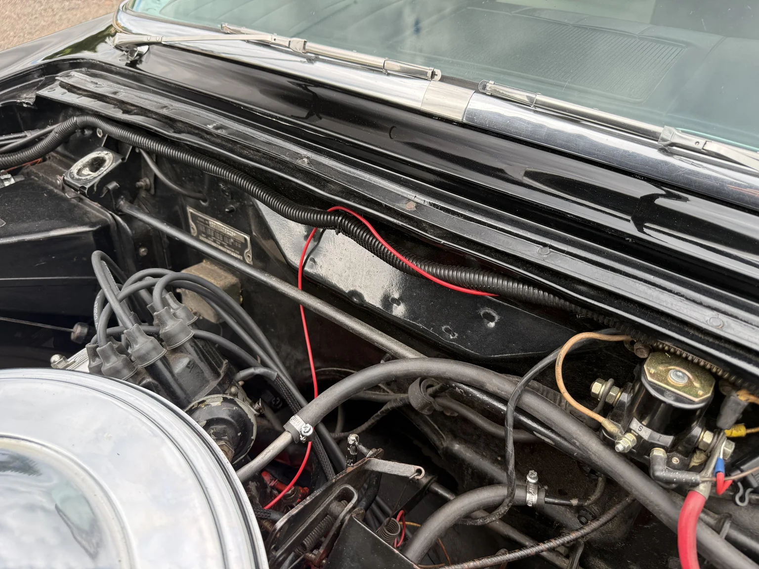 Image of 1957 Ford Thunderbird mechanics (25)