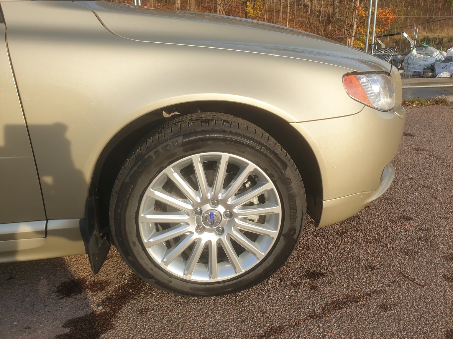 Exteriörbild på 2008 Volvo S80 2.5T