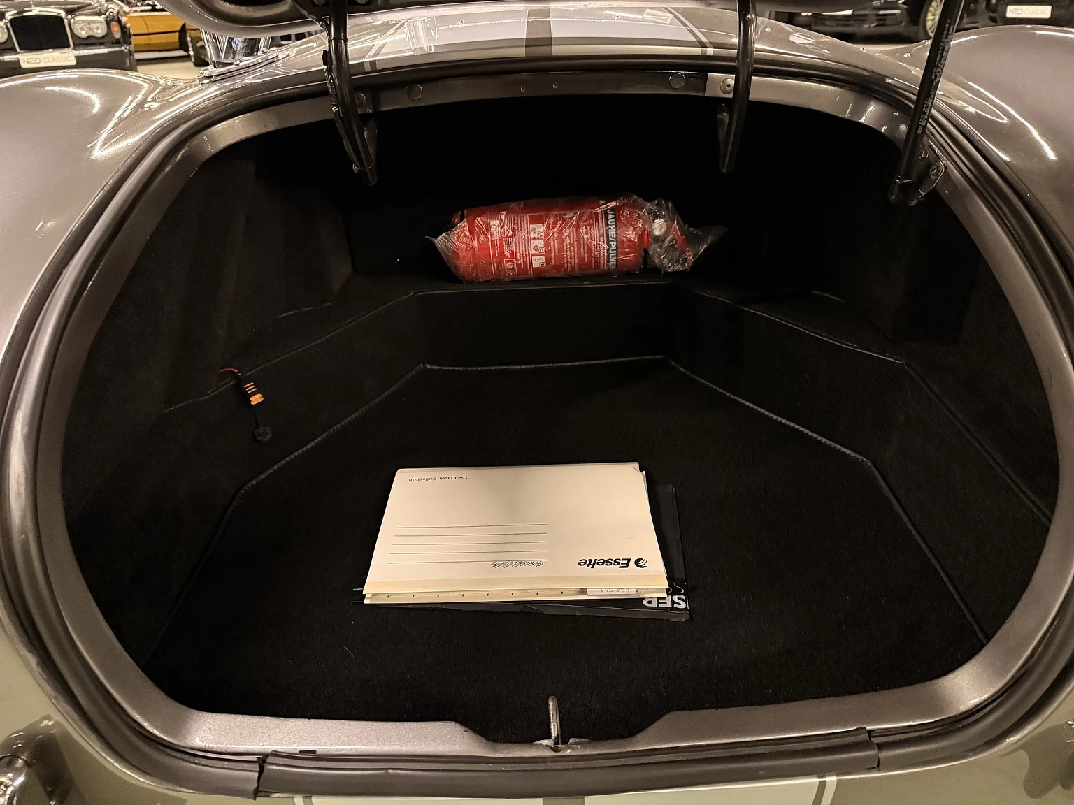 Interiörbild 2018 Superformance Cobra (23)