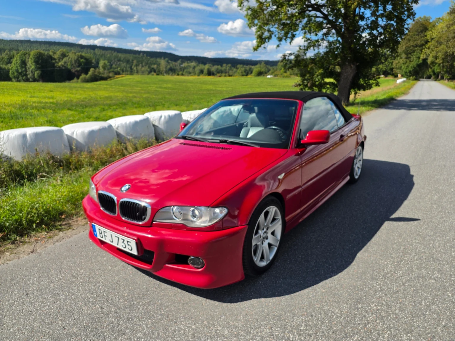 Aussenfoto 2002 BMW 330Ci Convertible (10)
