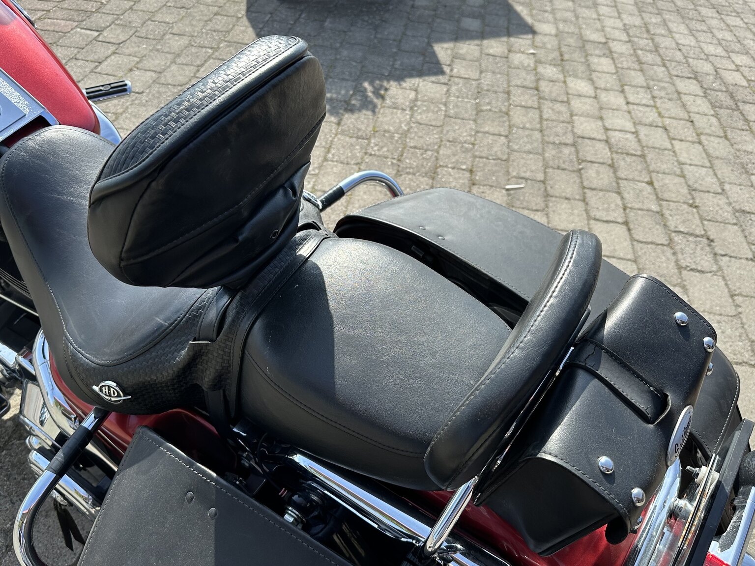 Exteriörbild på 2005 Harley-Davidson Road King Classic