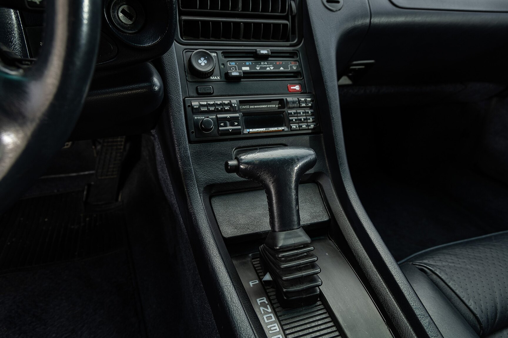 Interior image of 1993 Porsche 928 GTS