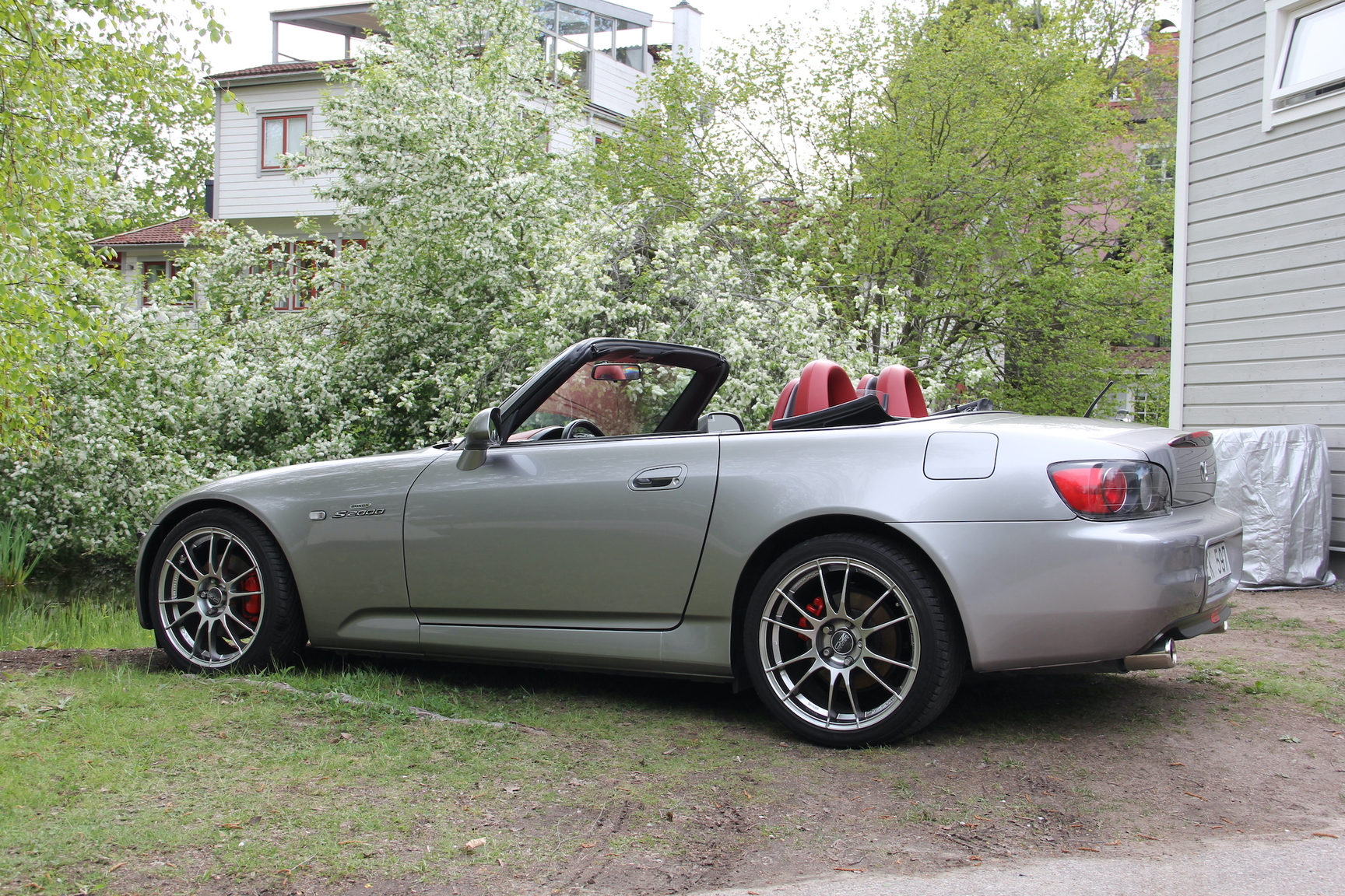 Exterior image of 2003 Honda S2000