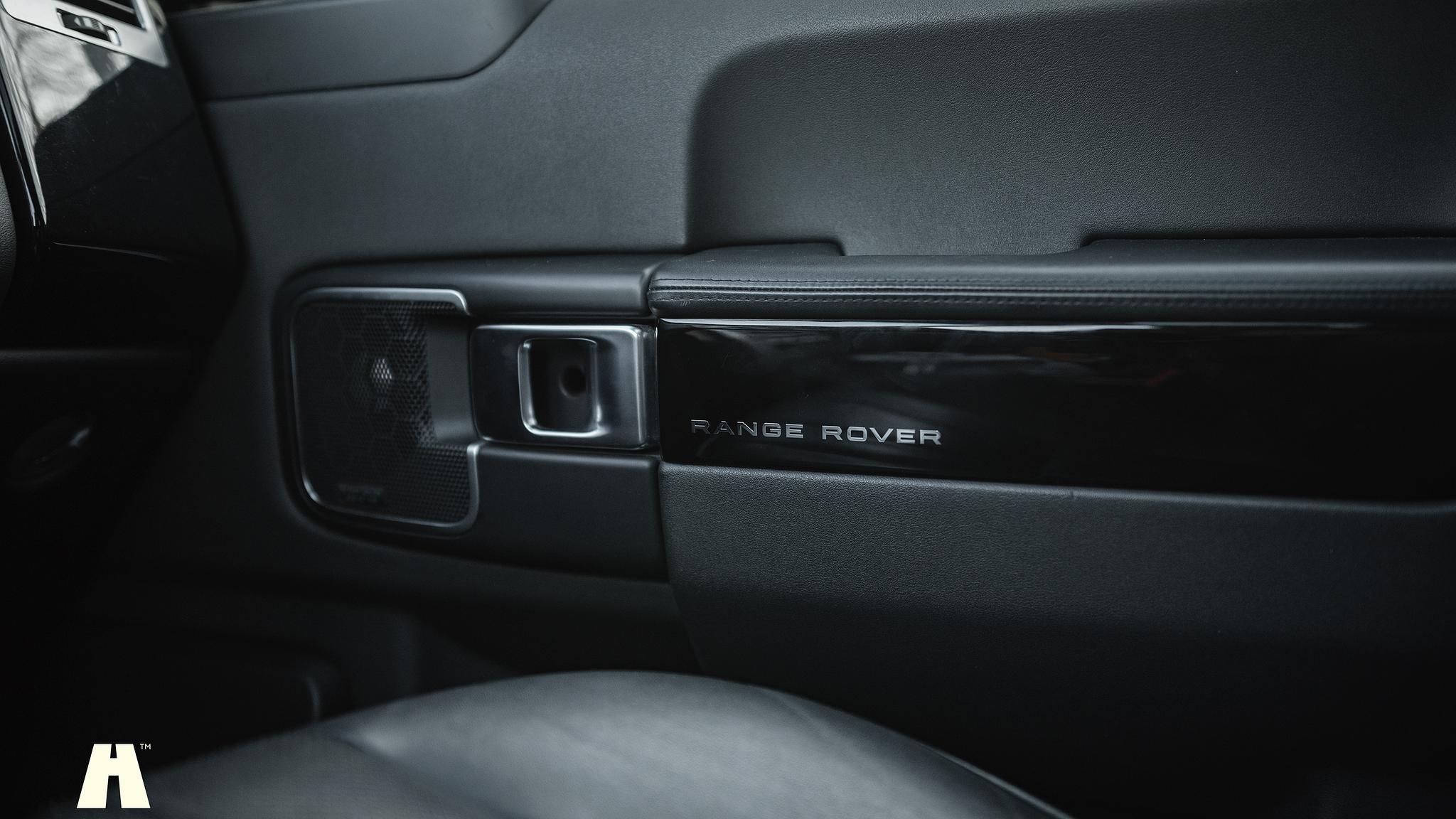 Interior image of 2012 Land Rover Range Rover Westminster TDV8 (L322)