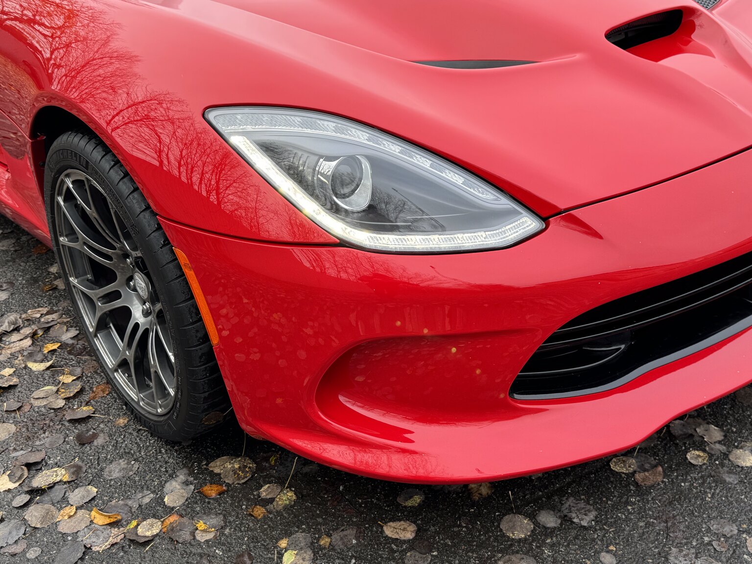 Exteriörbild på 2014 Dodge Viper GTS (61)