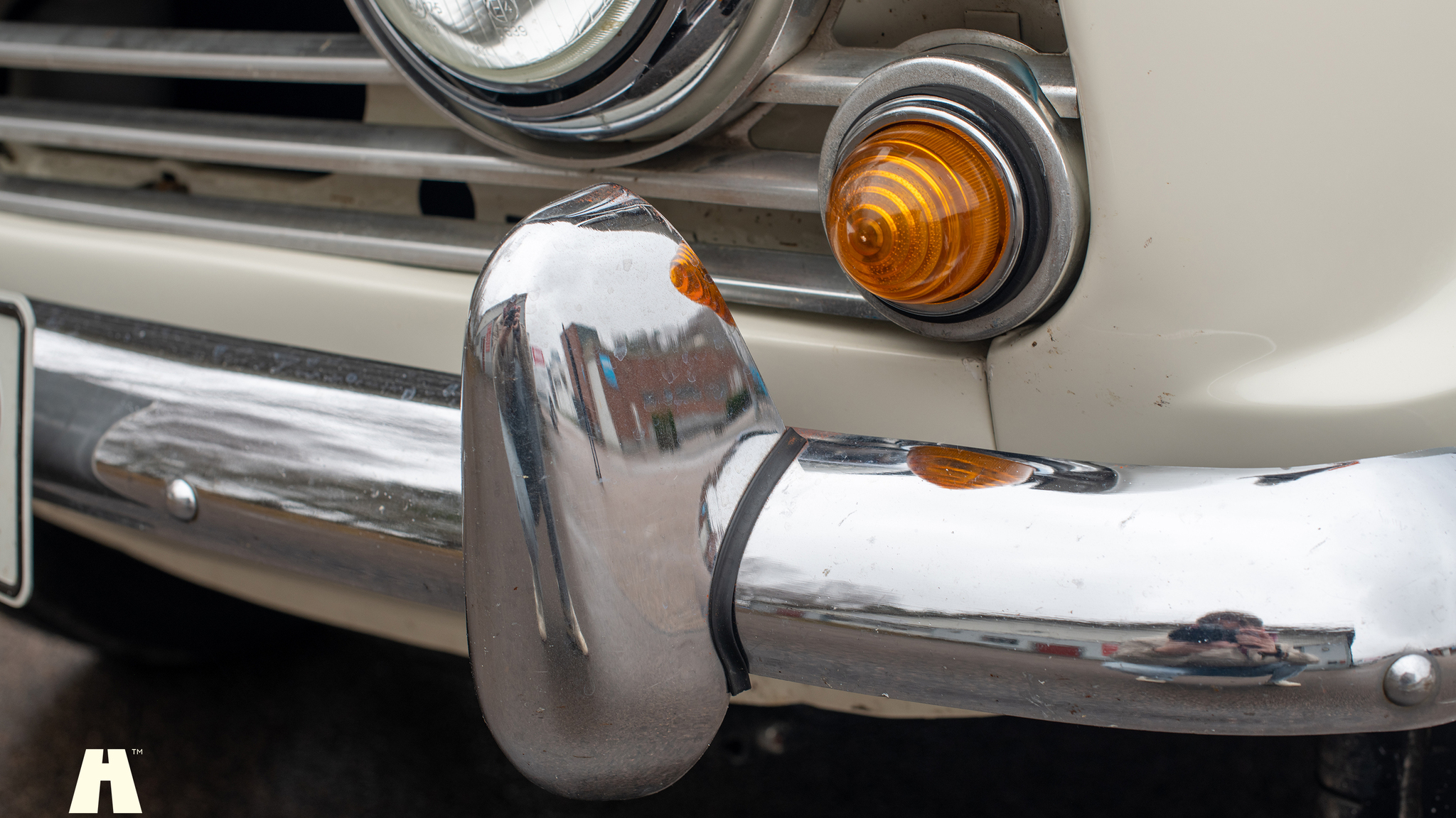 Exteriörbild på 1966 Triumph TR4 A