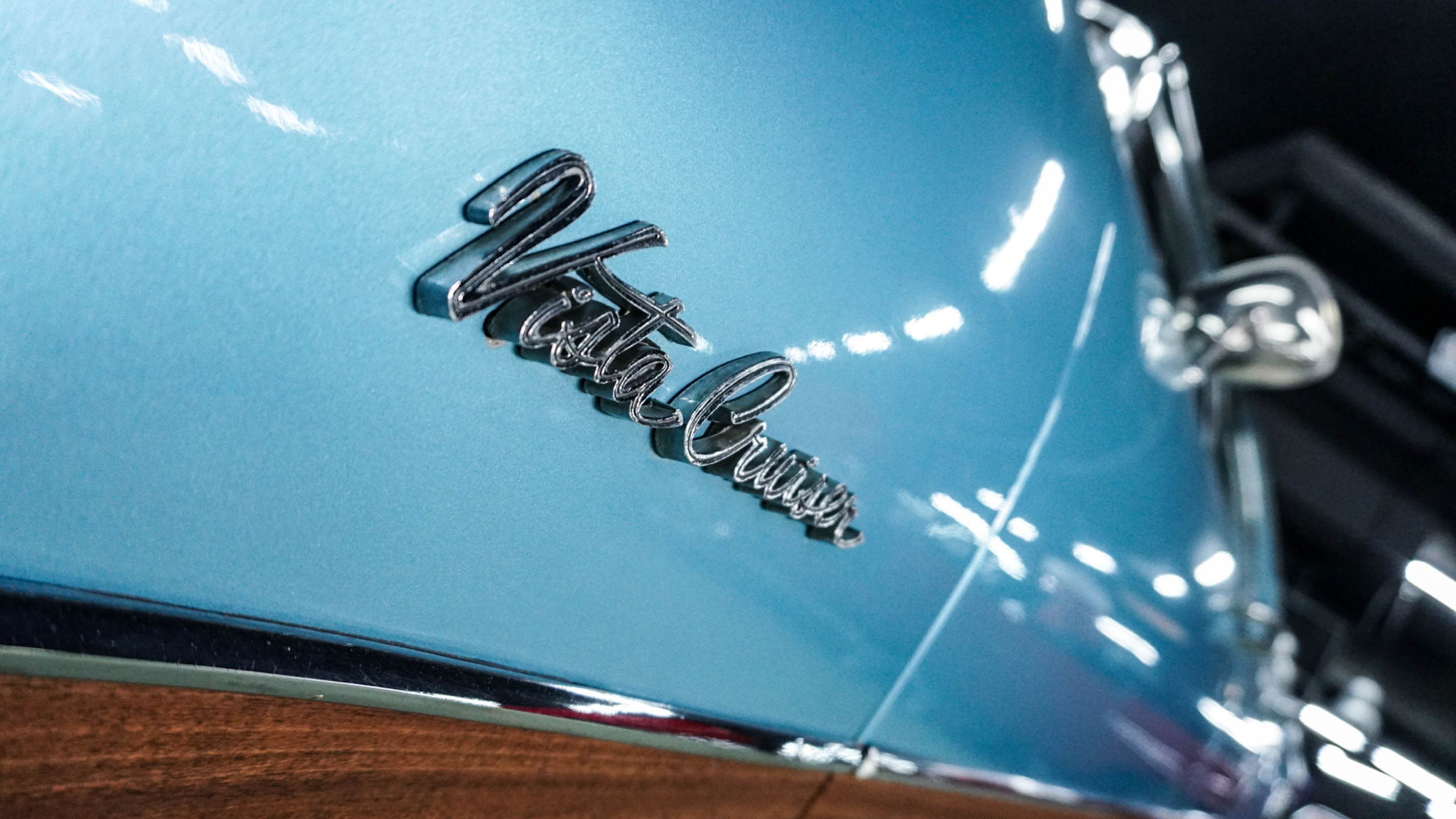 Exterior image of 1968 Oldsmobile Vista Cruiser