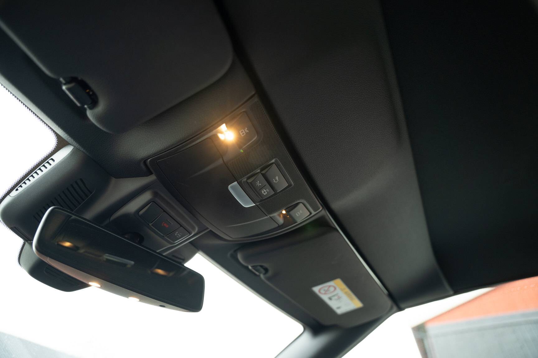 Interiörbild 2019 Mercedes-Benz E300 Cabriolet