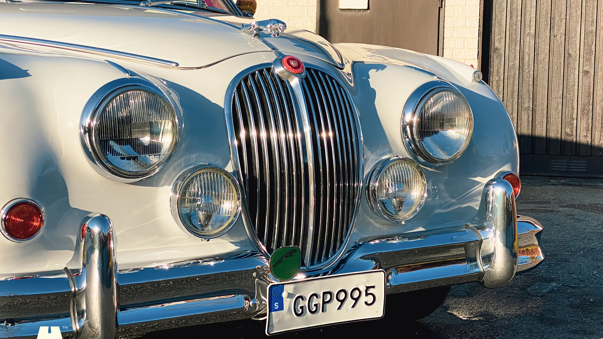 Exteriörbild på 1961 Jaguar Mark 2