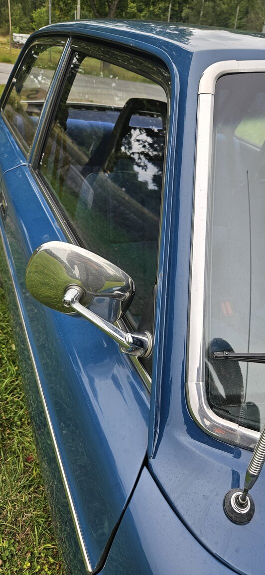 Exteriörbild på 1977 Volvo 242