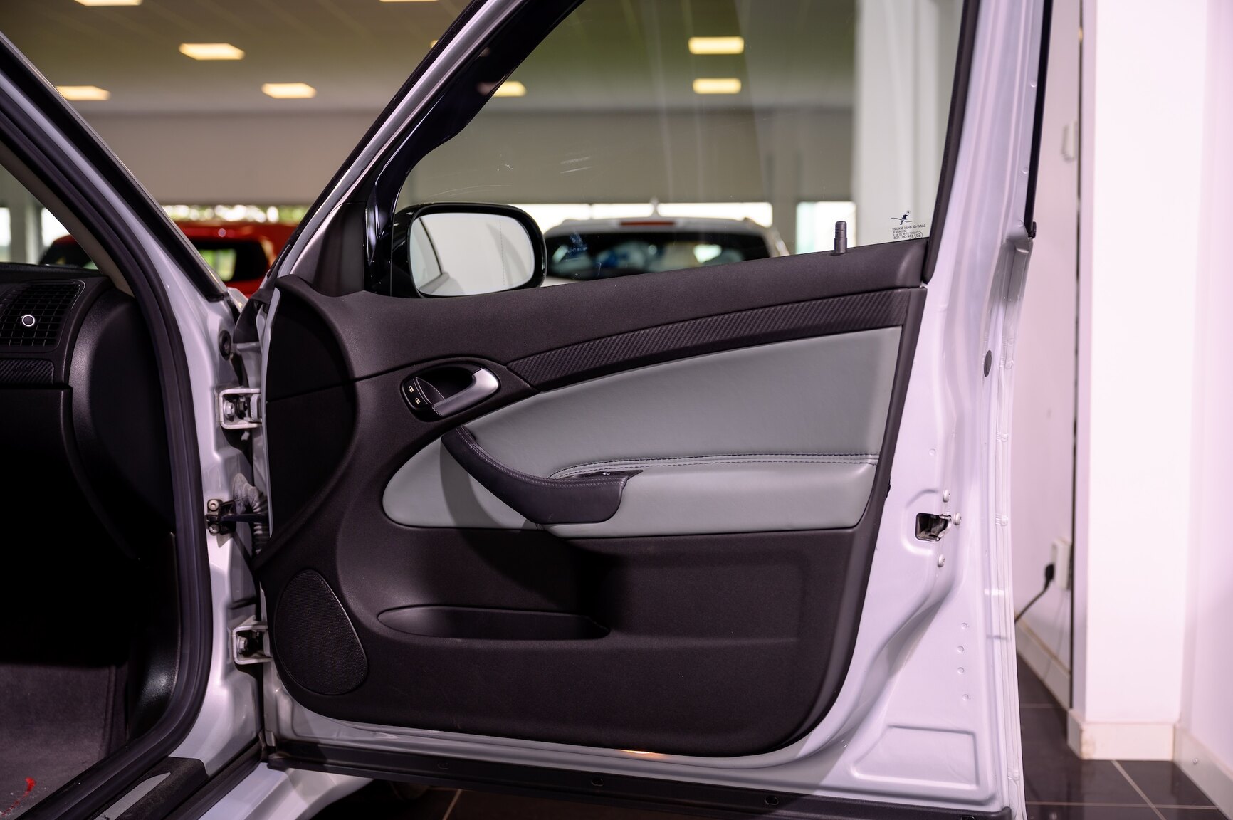 Interior image of 2008 SAAB 9-3 Aero SportSedan Silver Beast SFRO