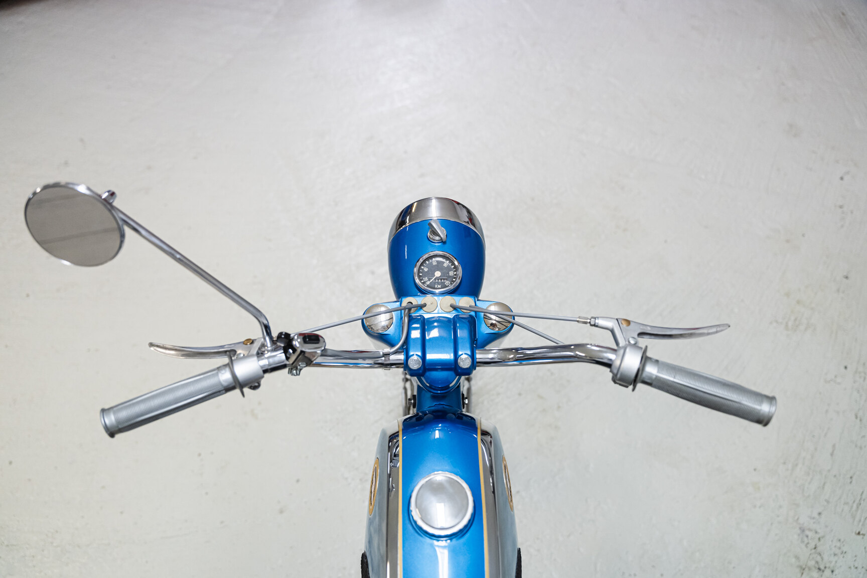 Exterior image of 1969 Zundapp KS100