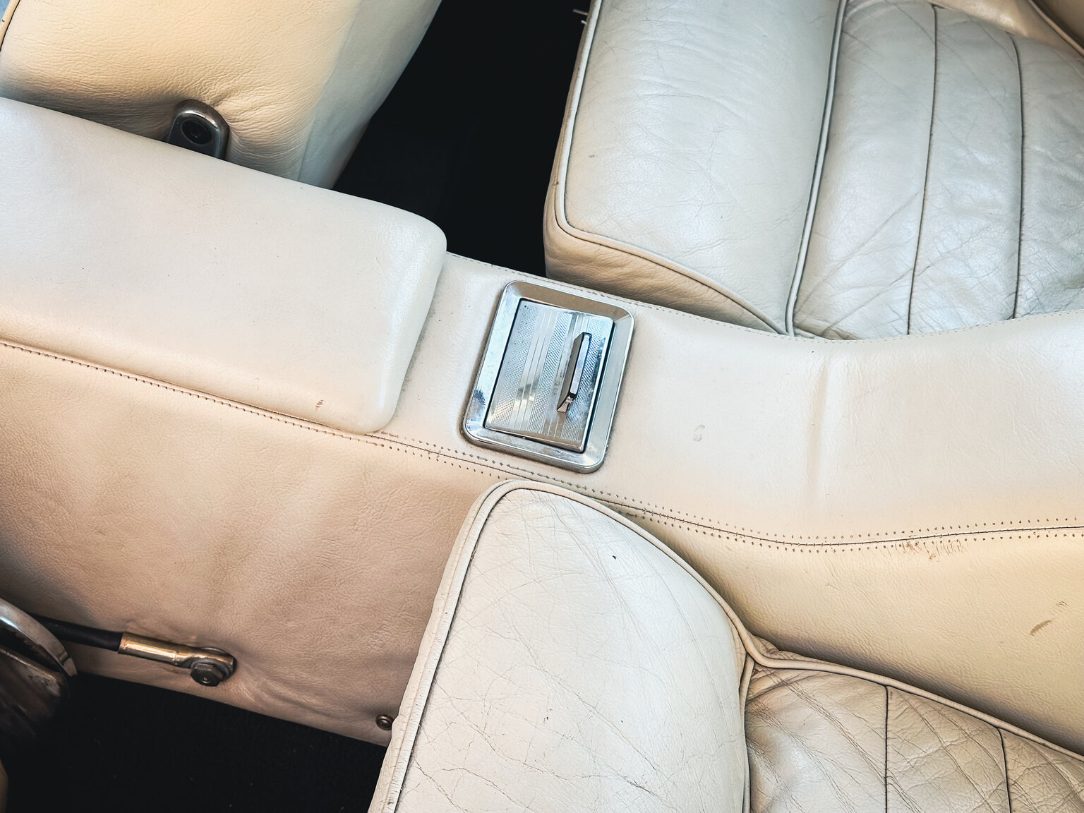 Interiörbild 1973 Maserati Indy