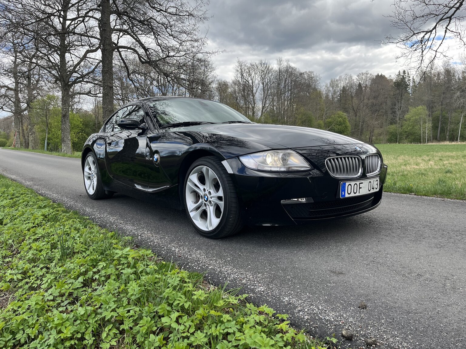 Exterior image of 2007 BMW Z4 3.0Si Coupé