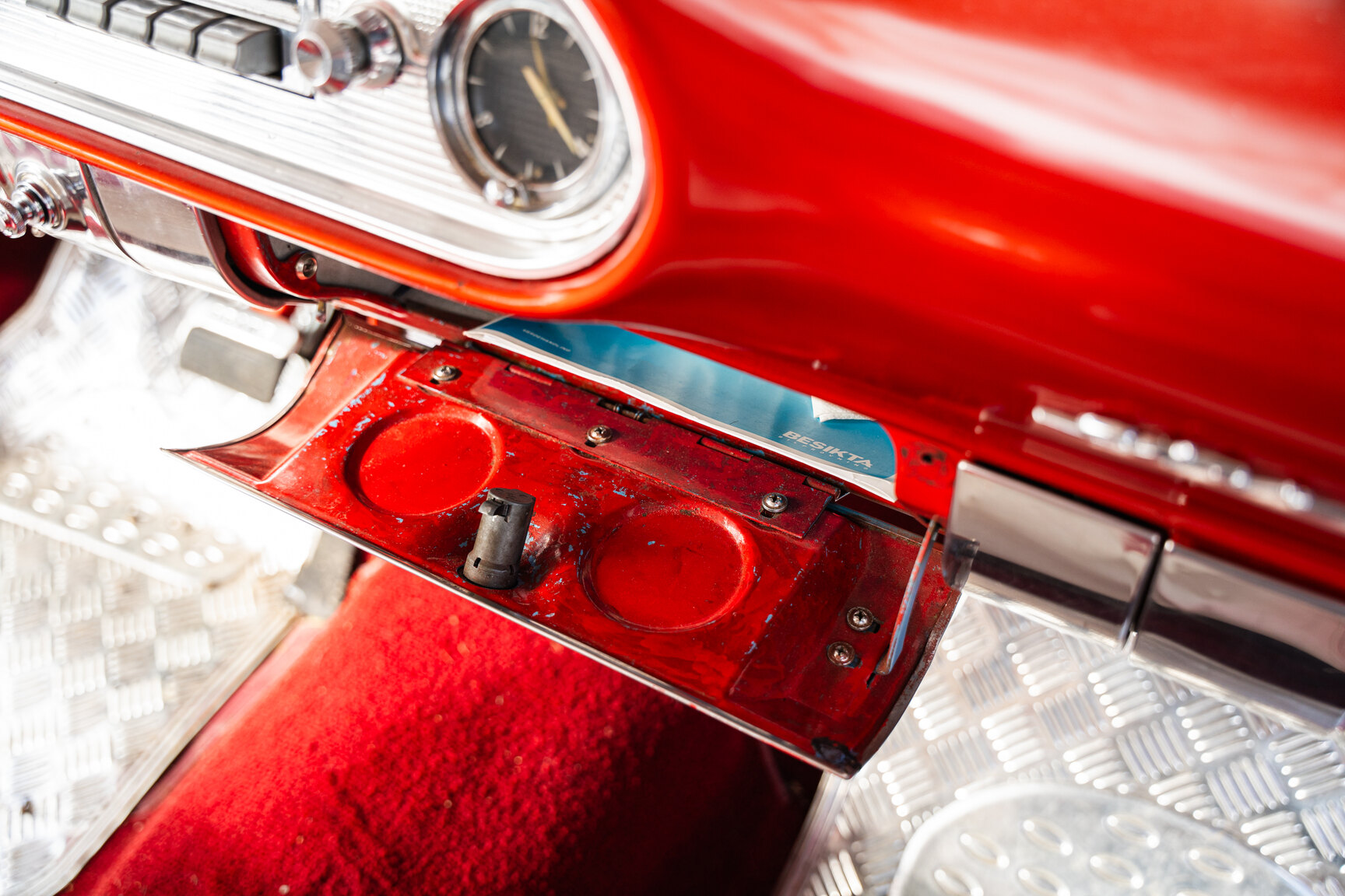Interior image of 1957 Pontiac Star Chief