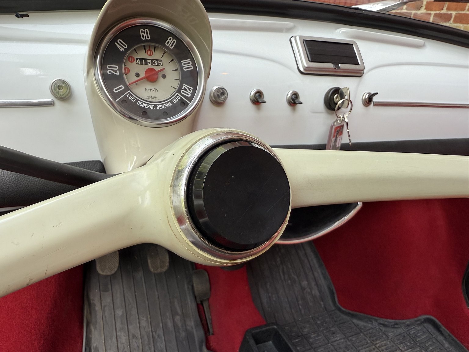 Interior image of 1965 Fiat 500F