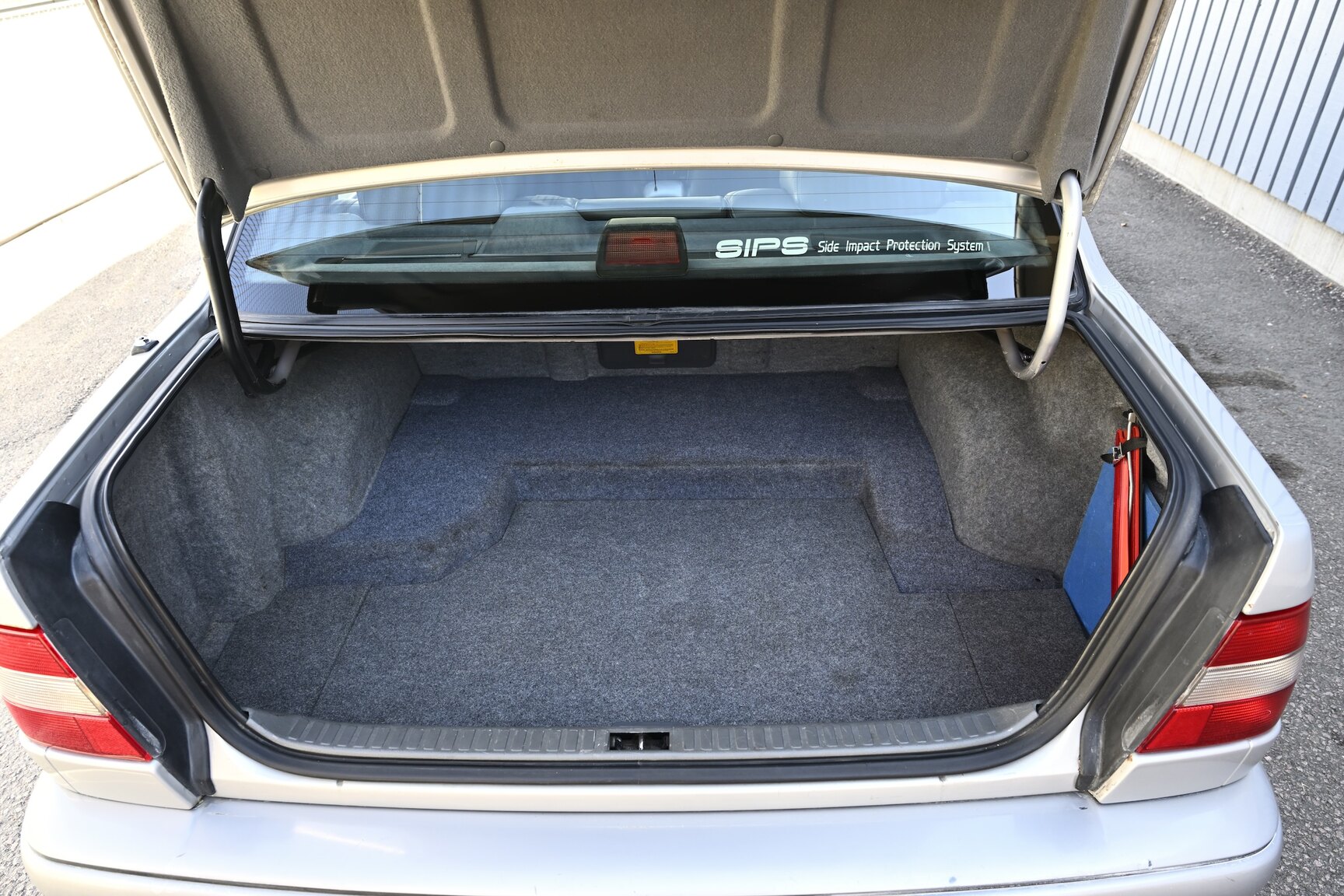 Interior image of 1996 VOLVO 960 Executive