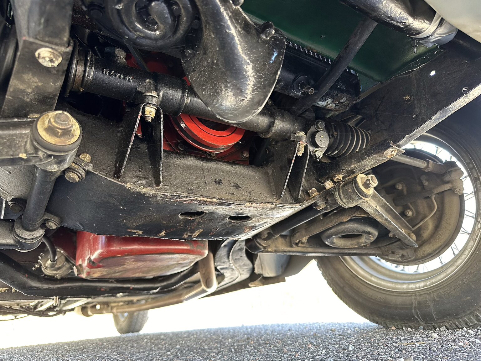 Image of 1957 MGA Roadster mechanics (17)