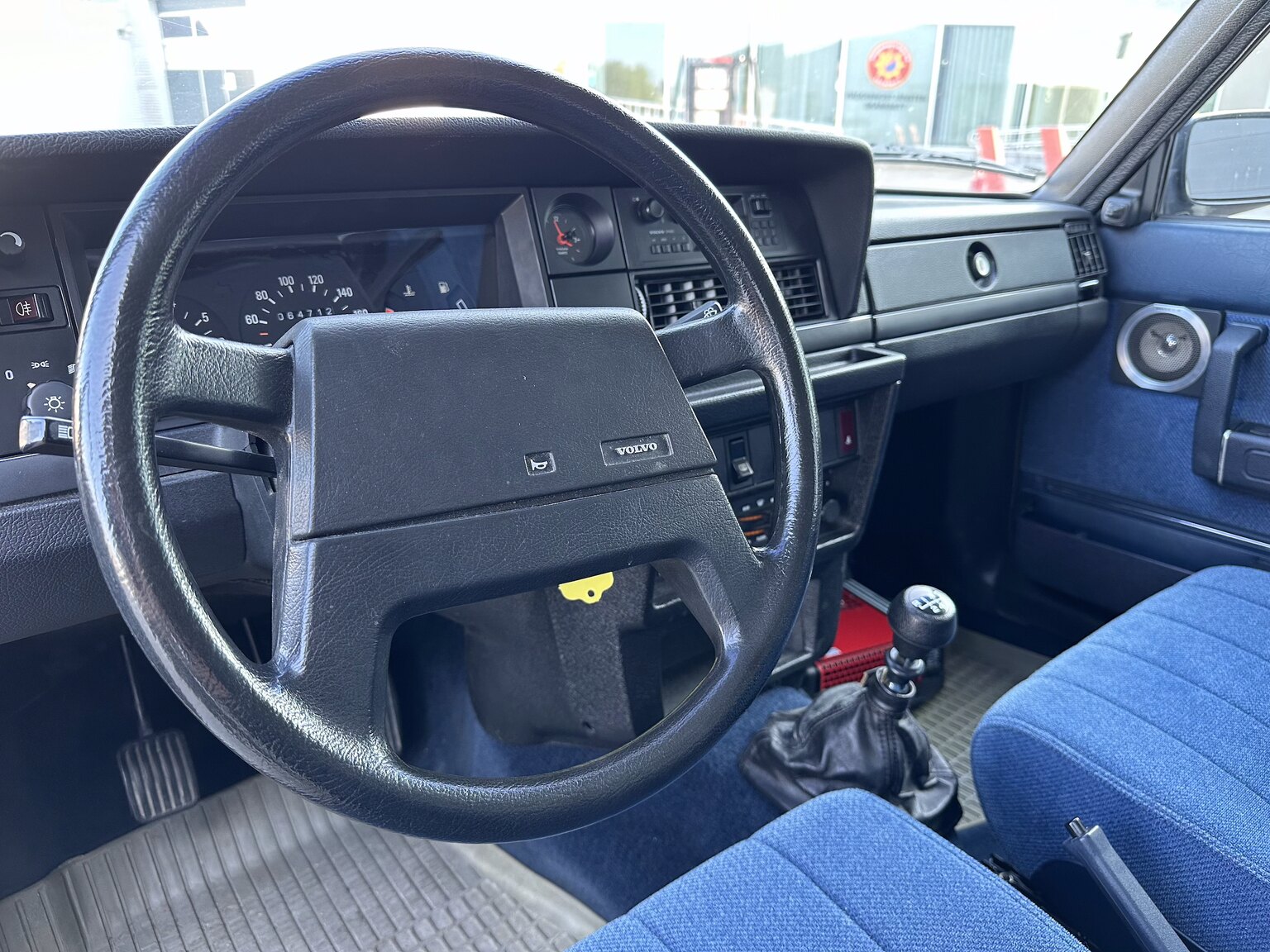 Interior image of 1991 Volvo 240 GLT