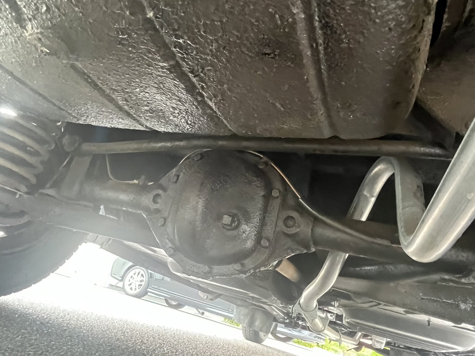 Image of 1953 Volvo PV 444 ES mechanics