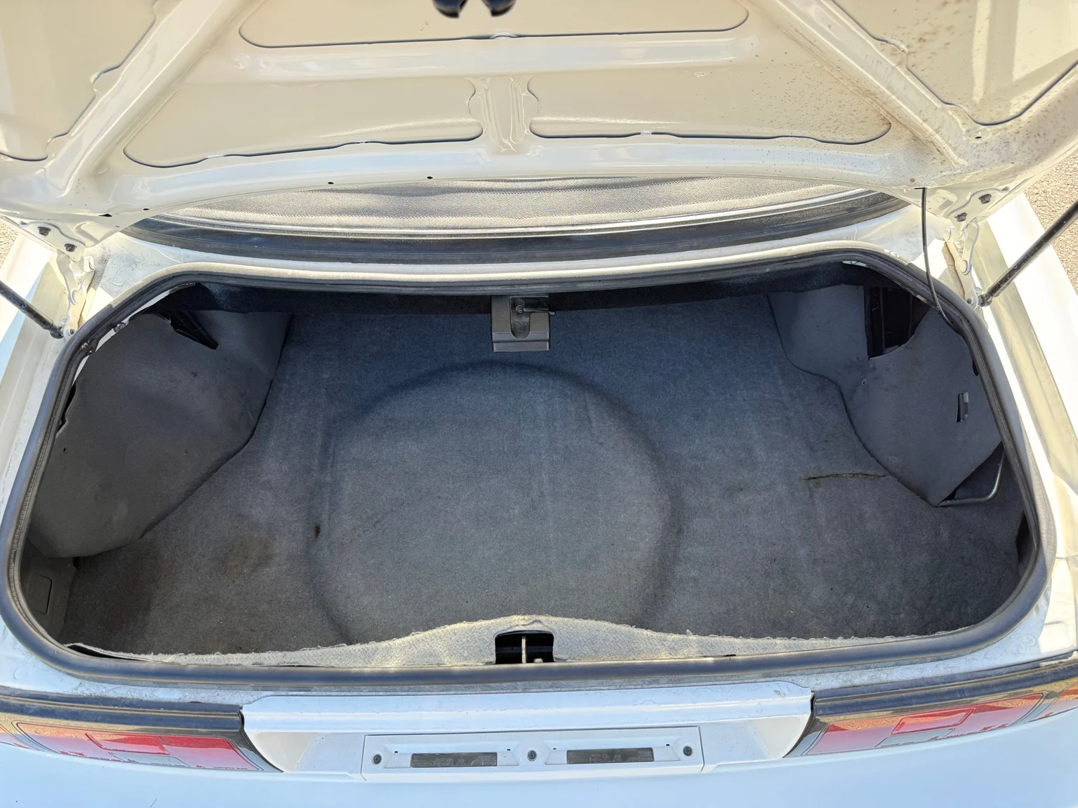 Innenraumfoto von 1988 Toyota Celica Cabriolet (44)