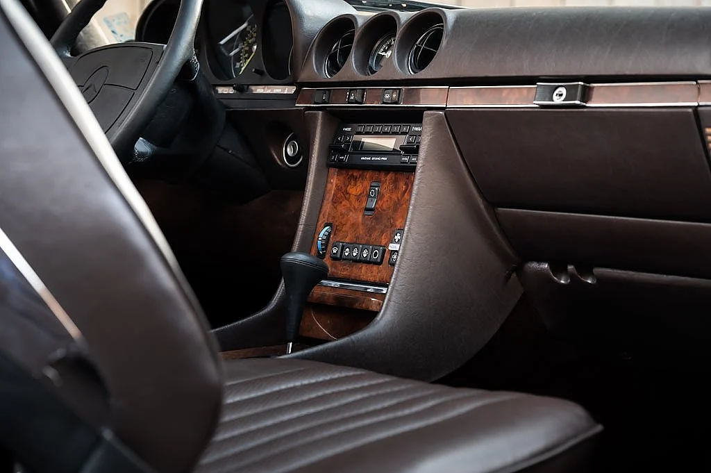 Bild von 1987 Mercedes-Benz 560SL (28)