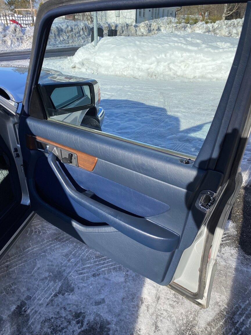 Interiörbild 1988 Mercedes-Benz 300 SE