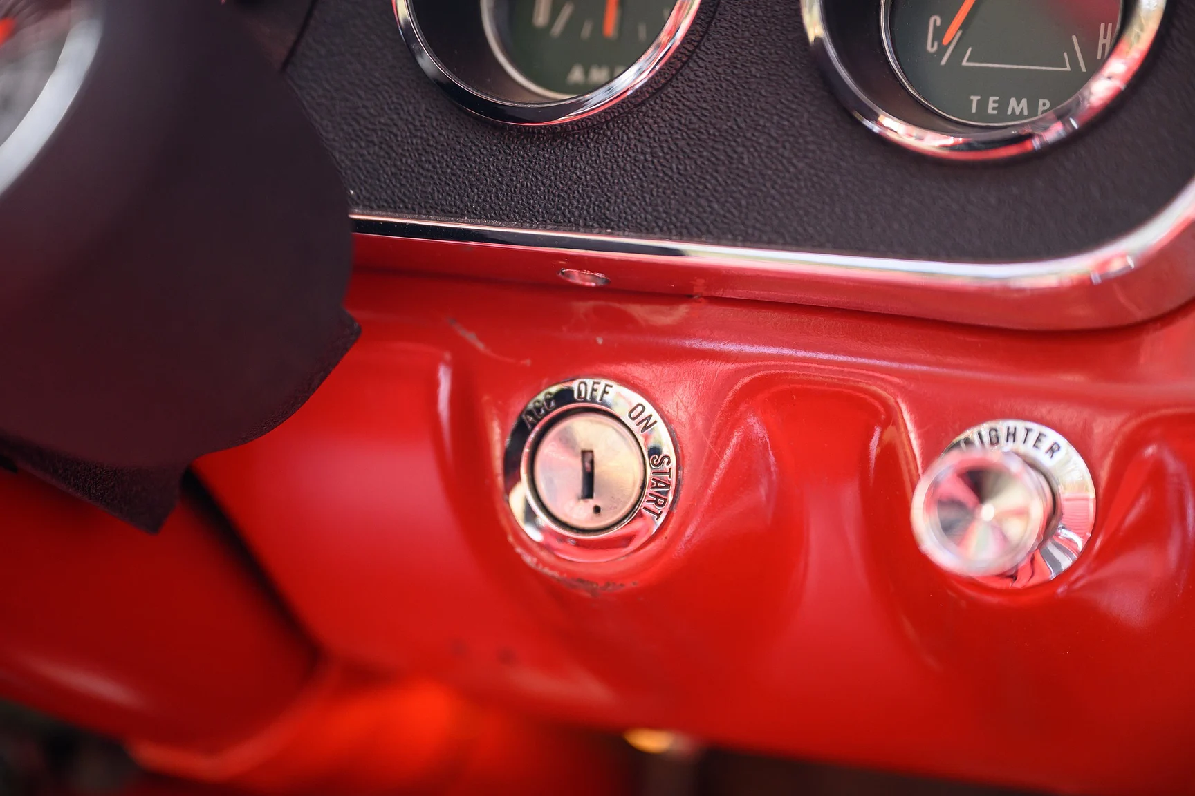 Interiörbild 1965 Ford Mustang GT Convertible (27)