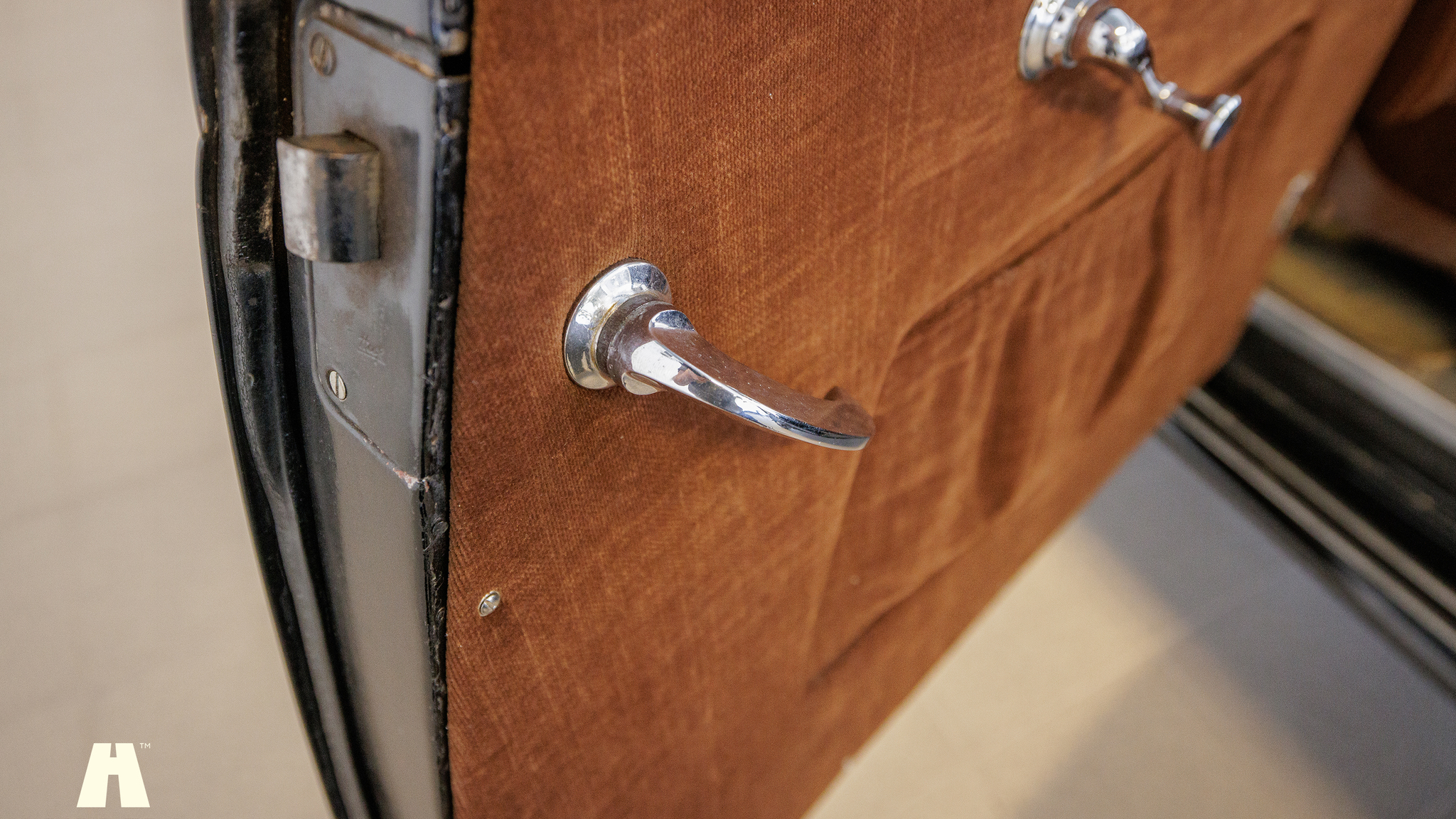 Interior image of 1950 Mercedes Benz 170 va (77)