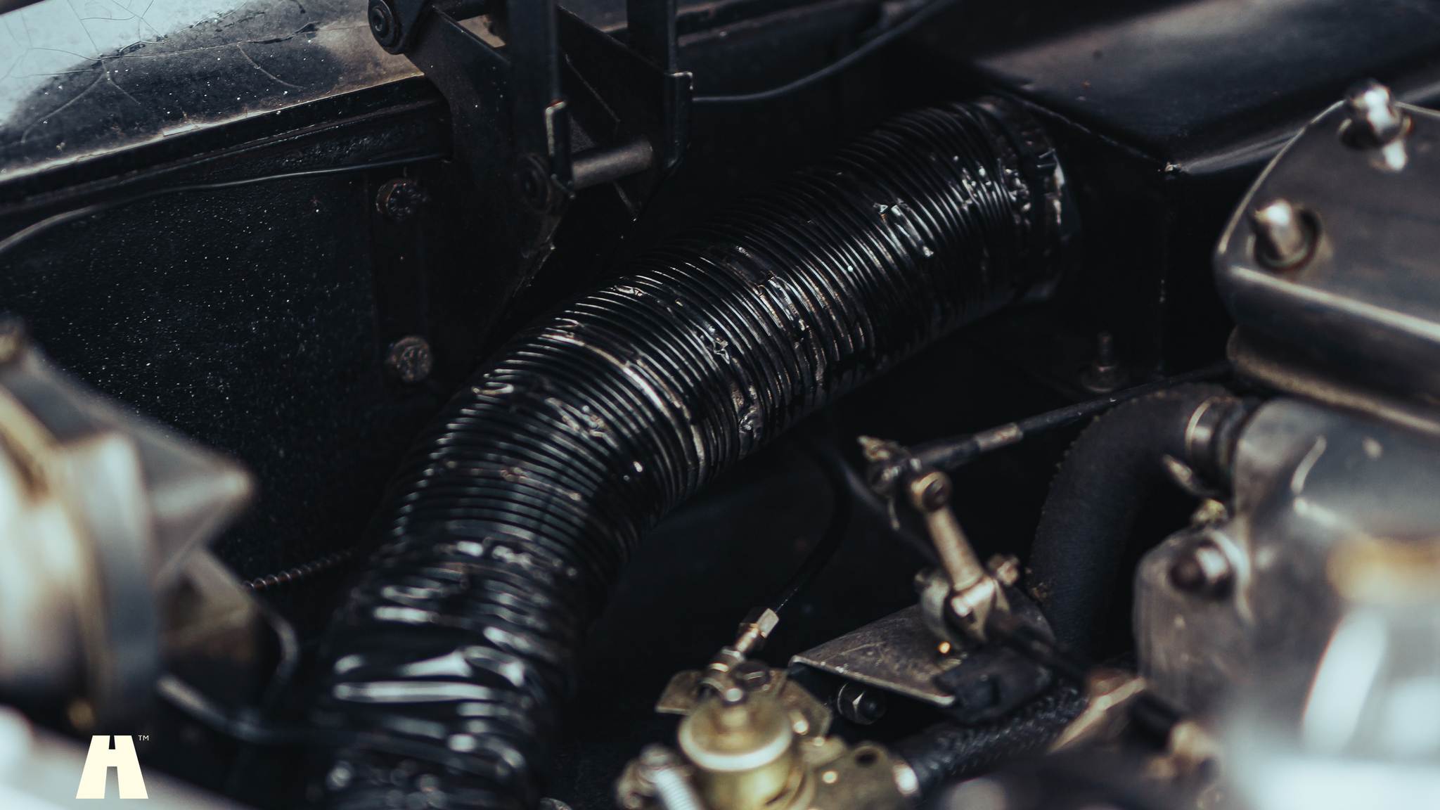 Image of 1951 Jaguar XK120 mechanics