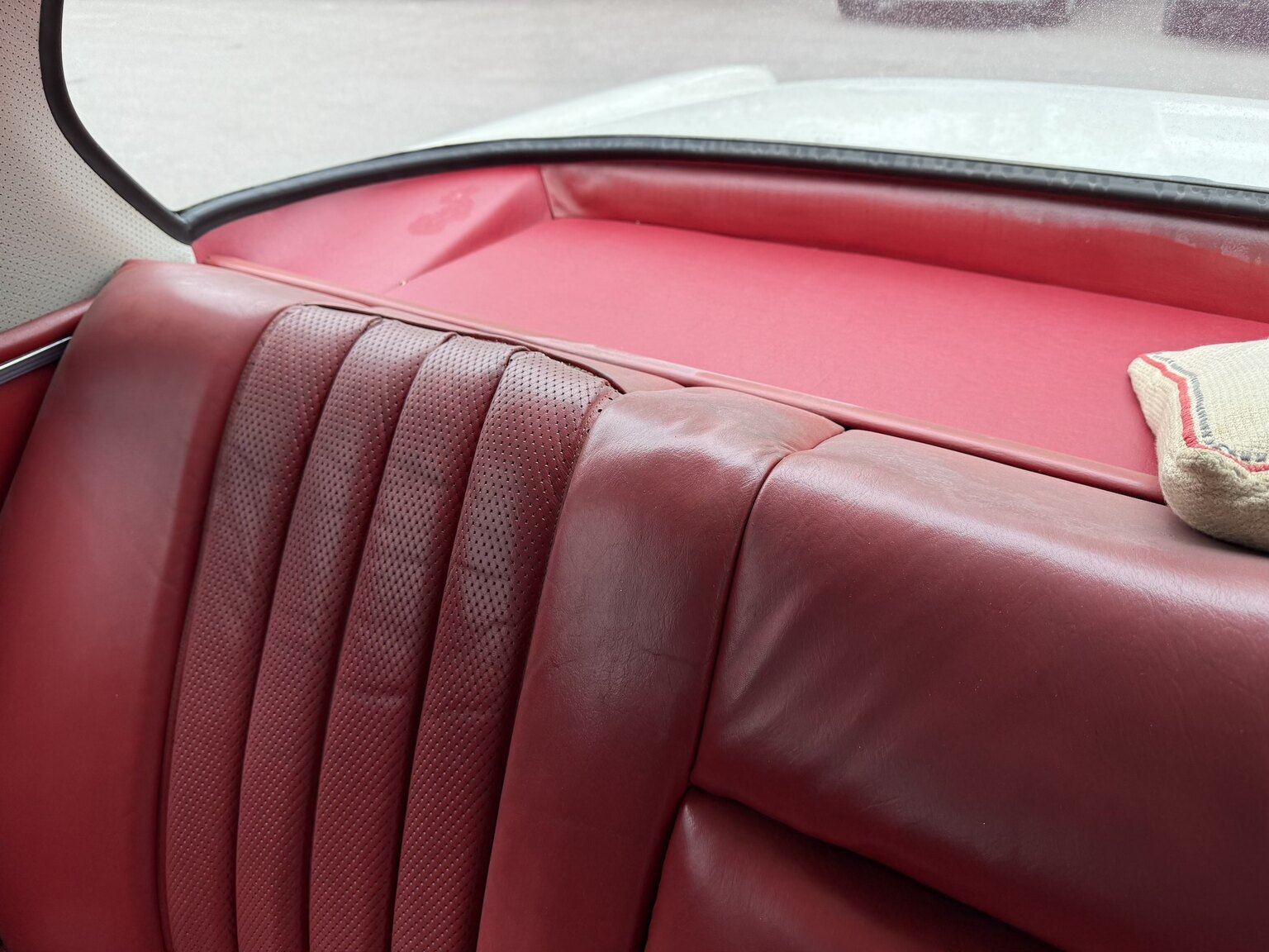 Interiörbild 1963 Mercedes-Benz 220 SE