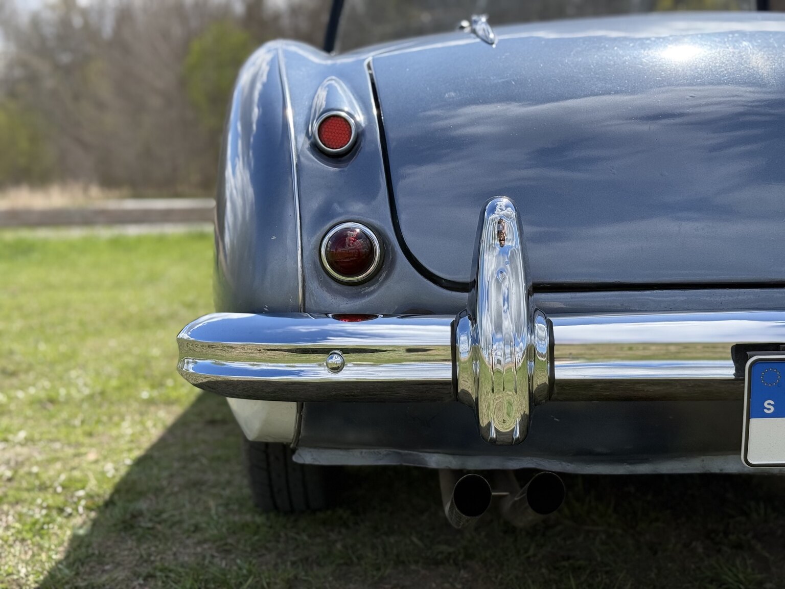 Exteriörbild på 1958 Austin-Healey 100-6