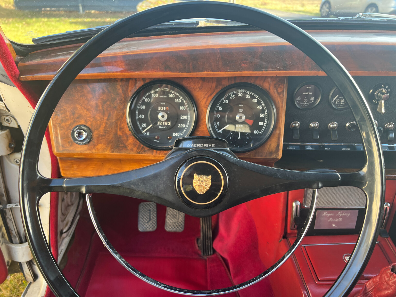 Interior image of 1963 Jaguar Mark II 3.8 Litre
