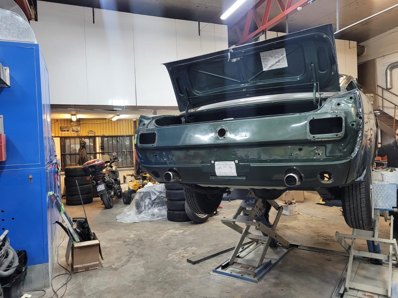 Image of 1966 Ford Mustang Fastback GT-clone (23) mechanics