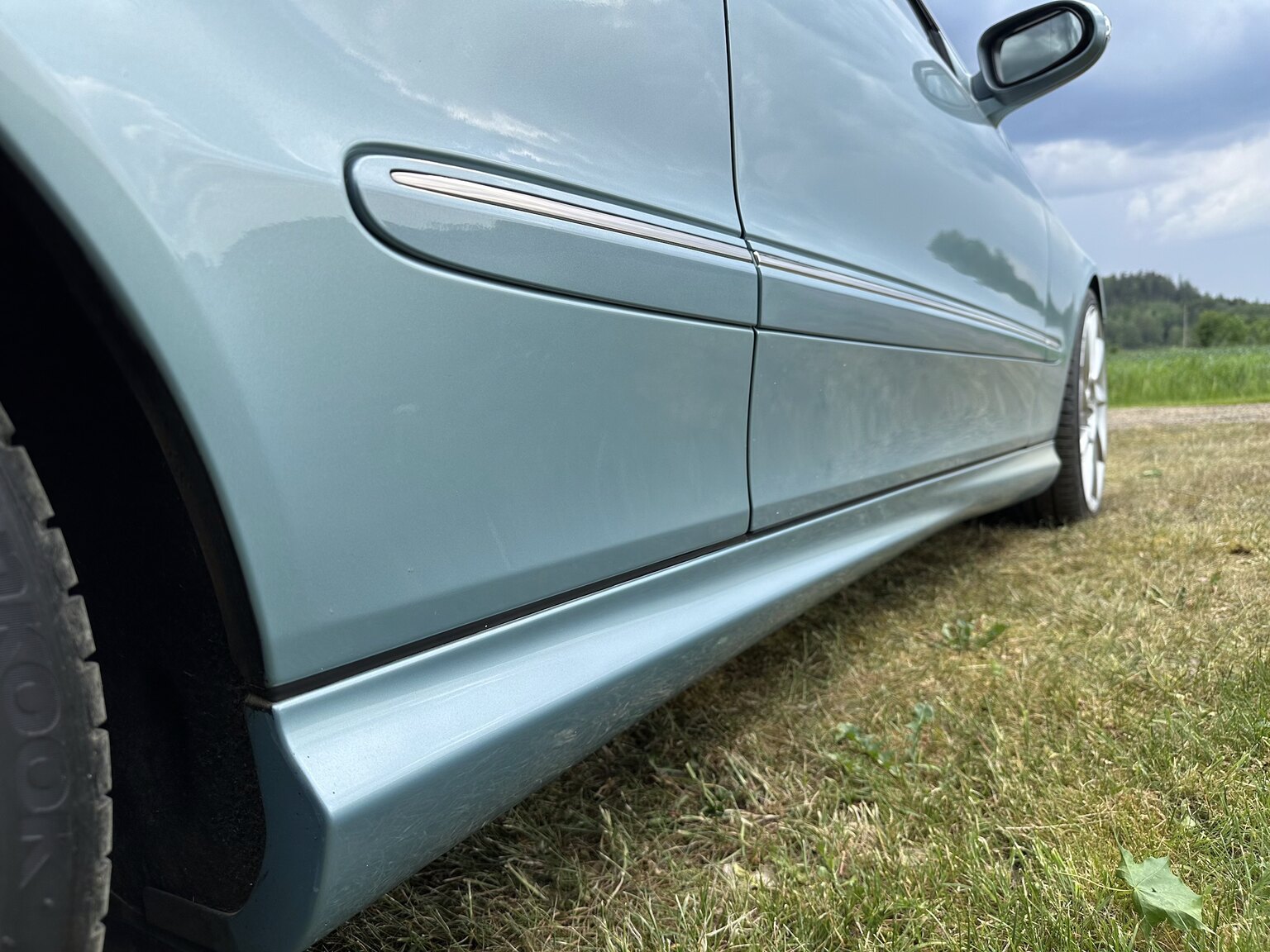 Exteriörbild på 2003 Mercedes CLK 500