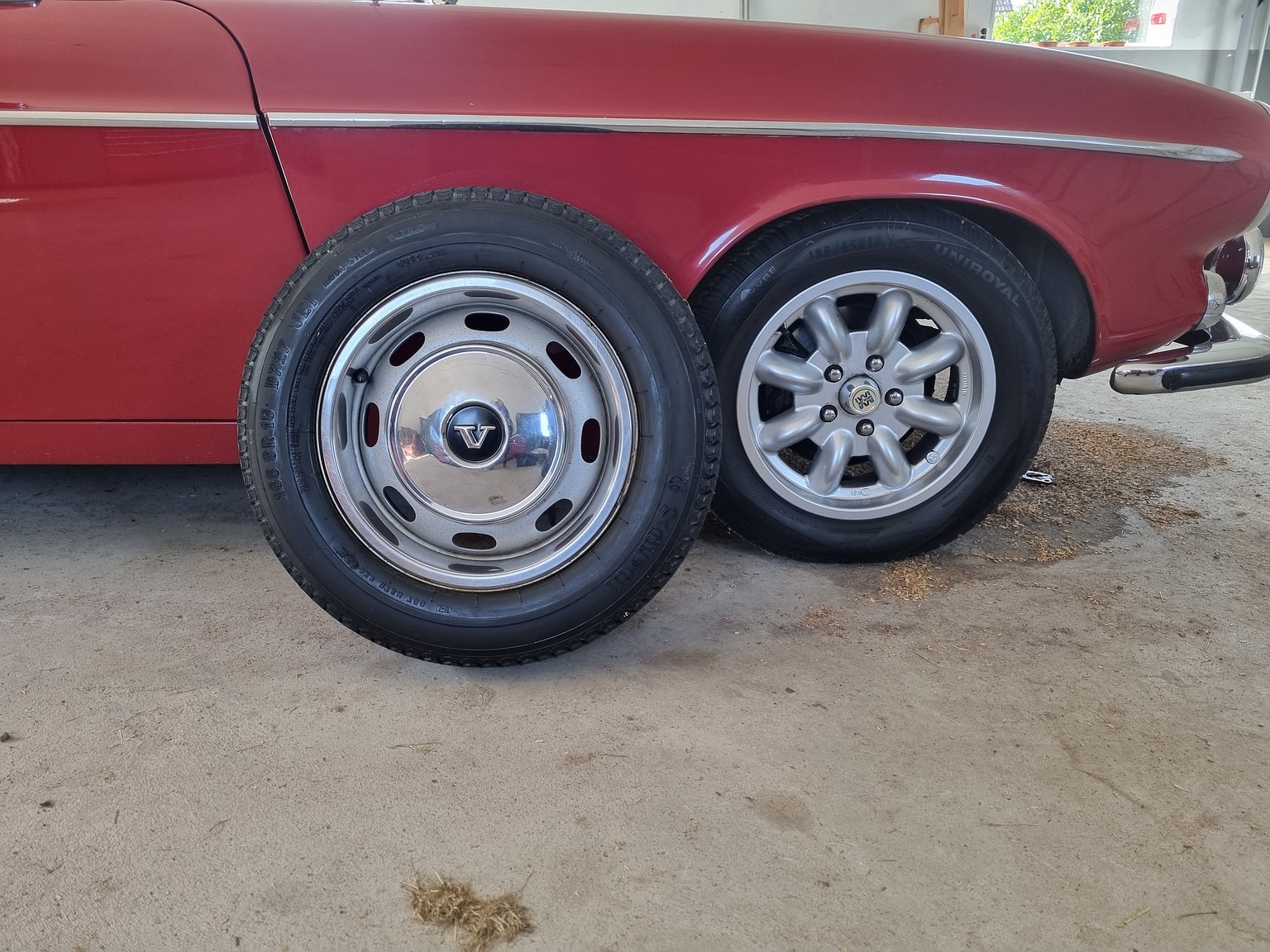 Exteriörbild på 1968 Volvo P1800S