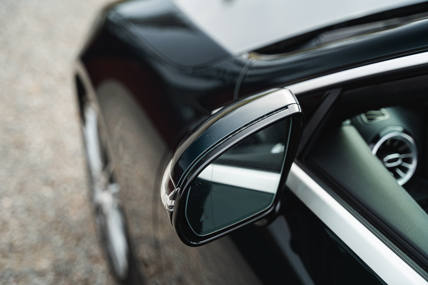 Exterior image of 2019 Mercedes-Benz E300 Cabriolet