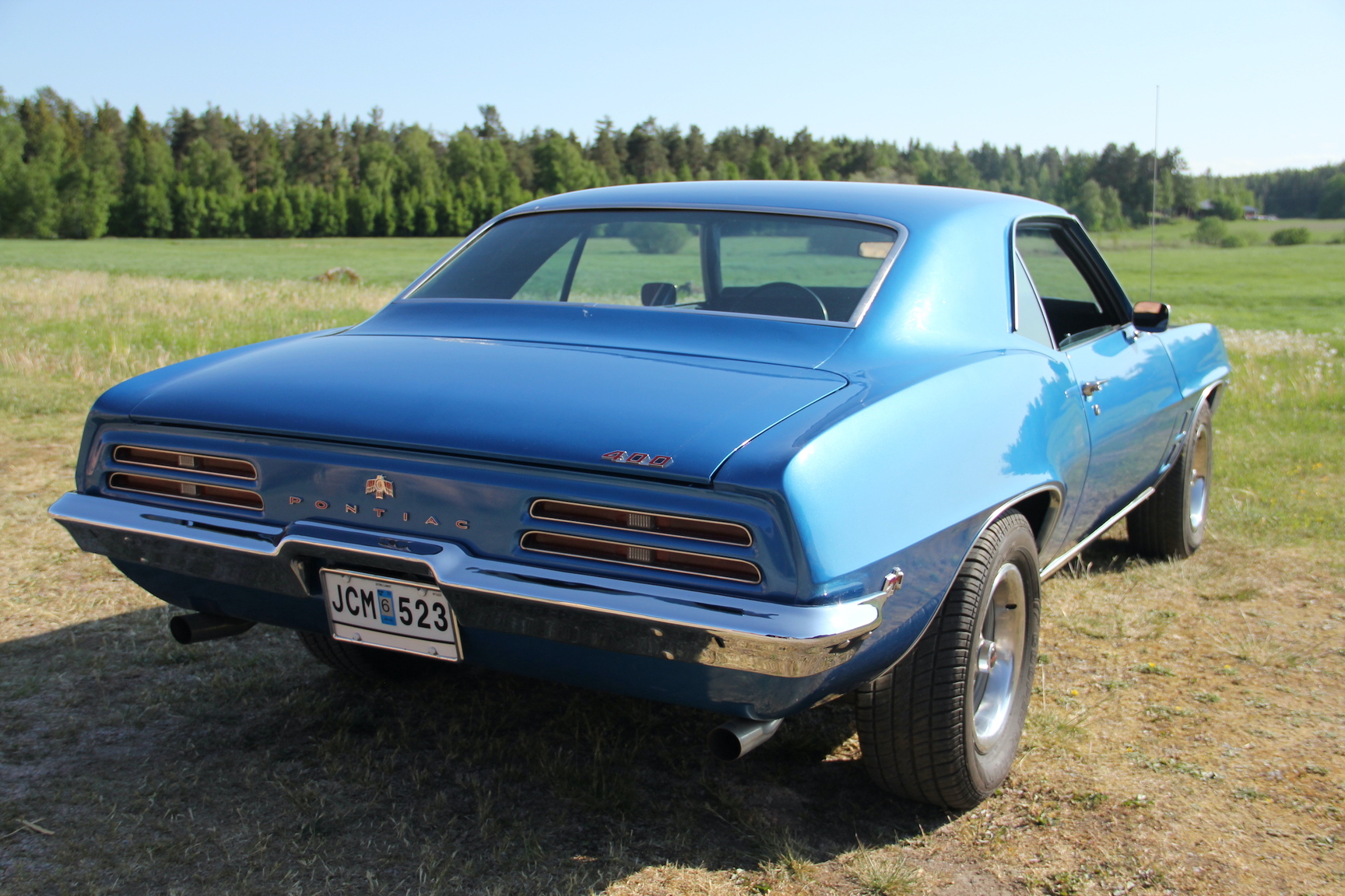 Exterior image of 1969 Pontiac Firebird (3)